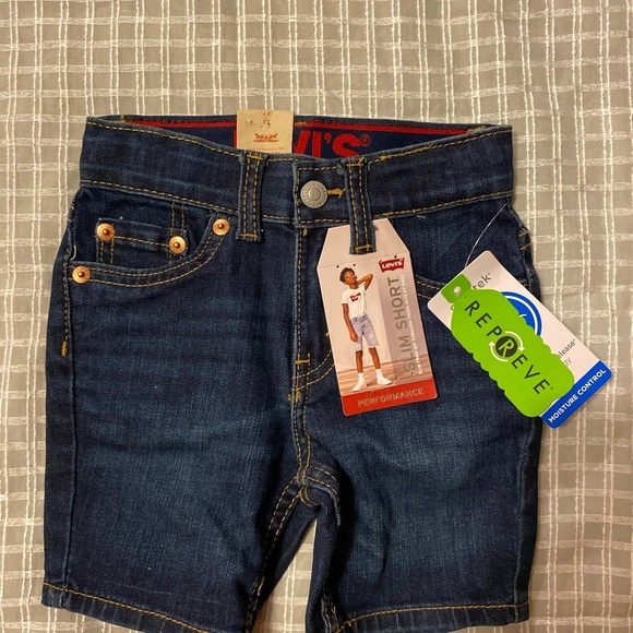 Levi’s Slim Shorts size 2T (FW) - Picture 6 of 10